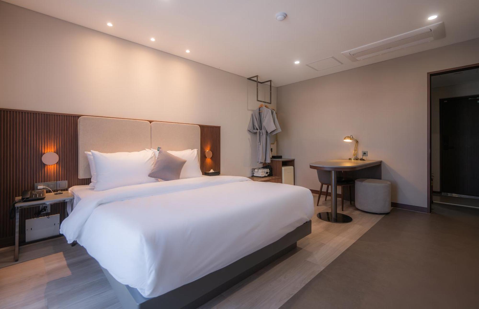 Hound Hotel Gijang Osiria Busan Exterior photo